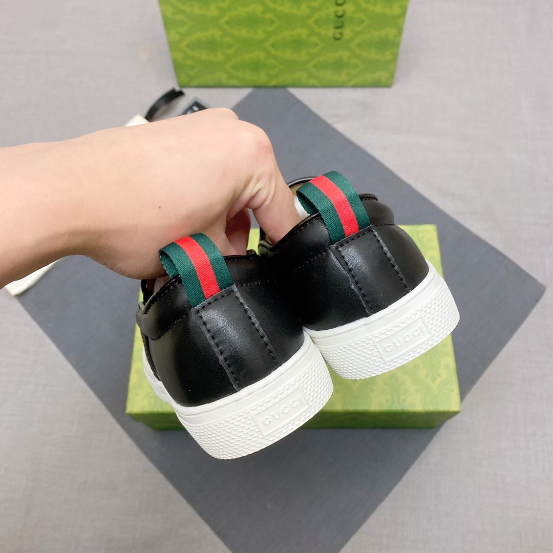 Gucci Low Shoes